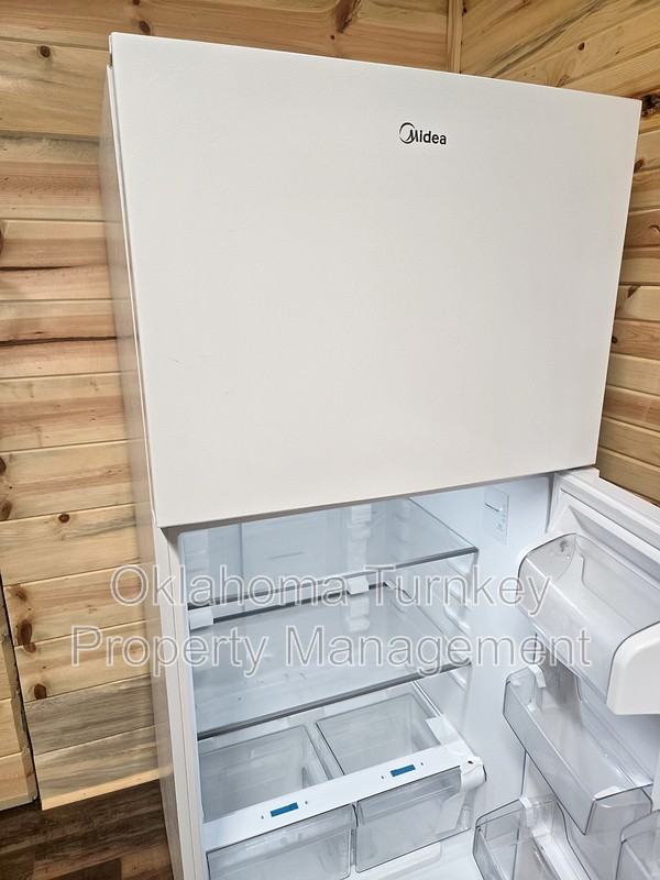 118 N Taft Ave - Photo 5 of 16