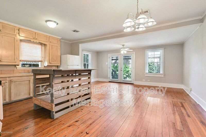115 Ryan St - Photo 3 of 17