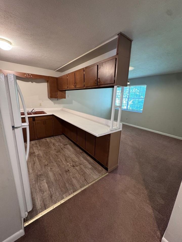 1415 Christine Ave #19 - Photo 6 of 8