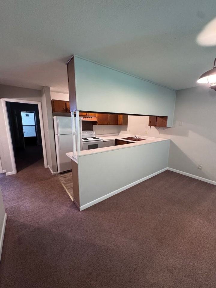 1415 Christine Ave #19 - Photo 7 of 8