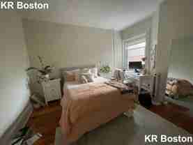 Beacon St. & Washington St. #8 - Photo 1 of 1