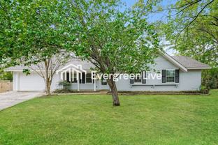 513 Sycamore Cir - Photo 1 of 1