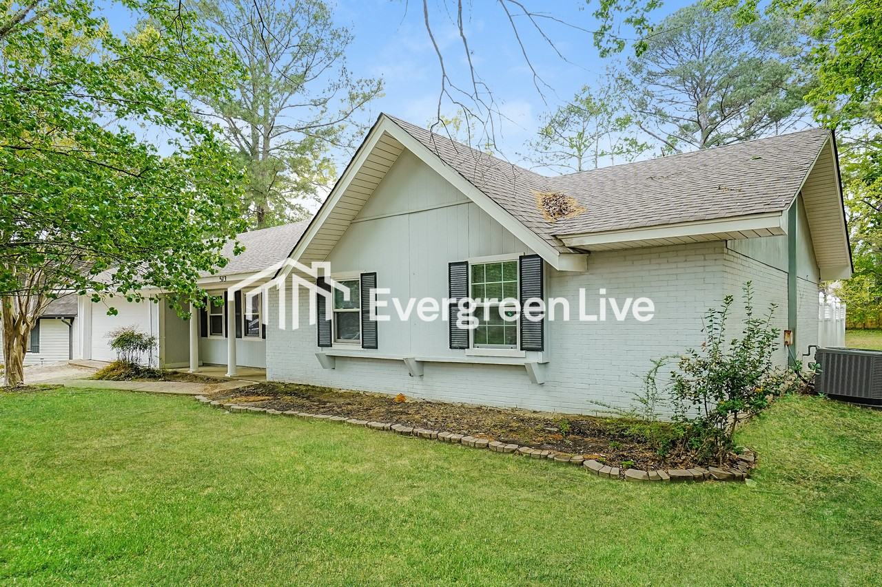 513 Sycamore Cir - Photo 2 of 15