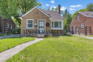 featured image of 19781 Fielding St