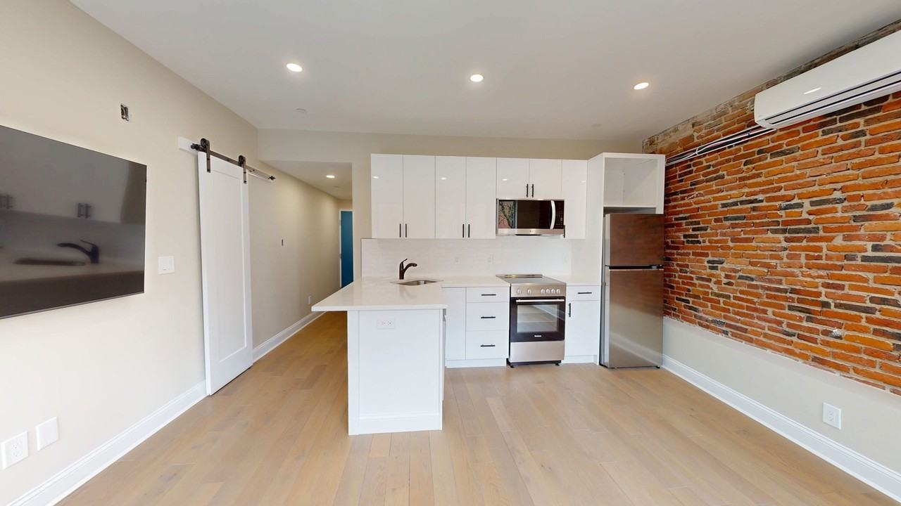 31 India St #204 - Photo 5 of 5