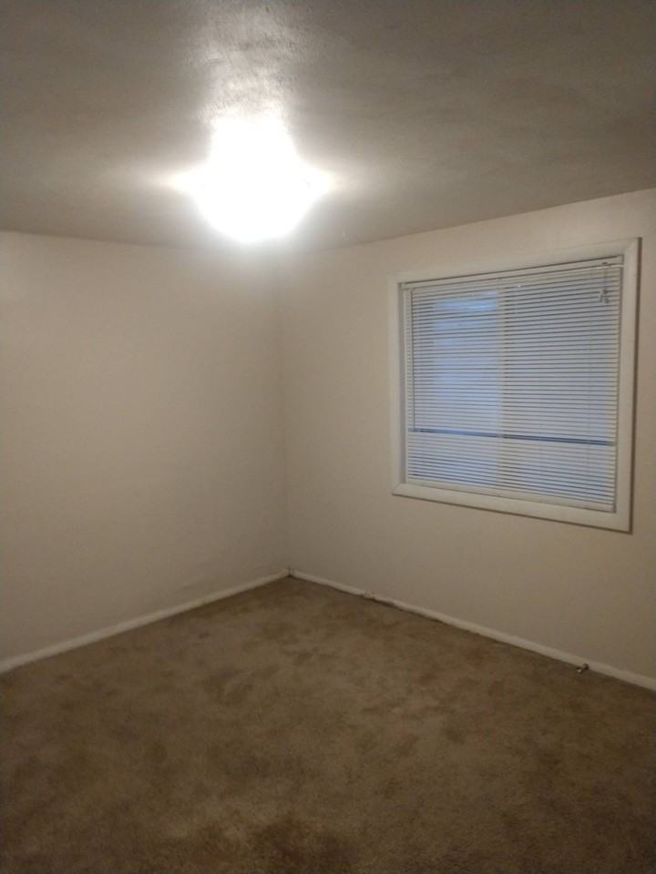 403 Ellen Ave. - Photo 7 of 10