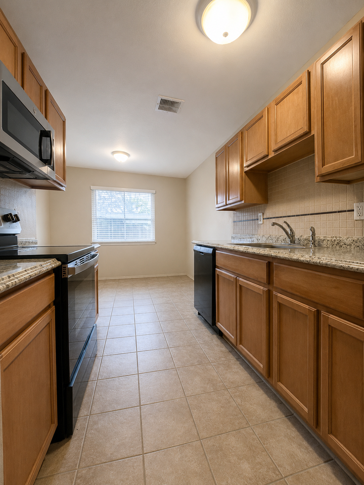25936 Franklin Pointe Dr - MI - Photo 3 of 10