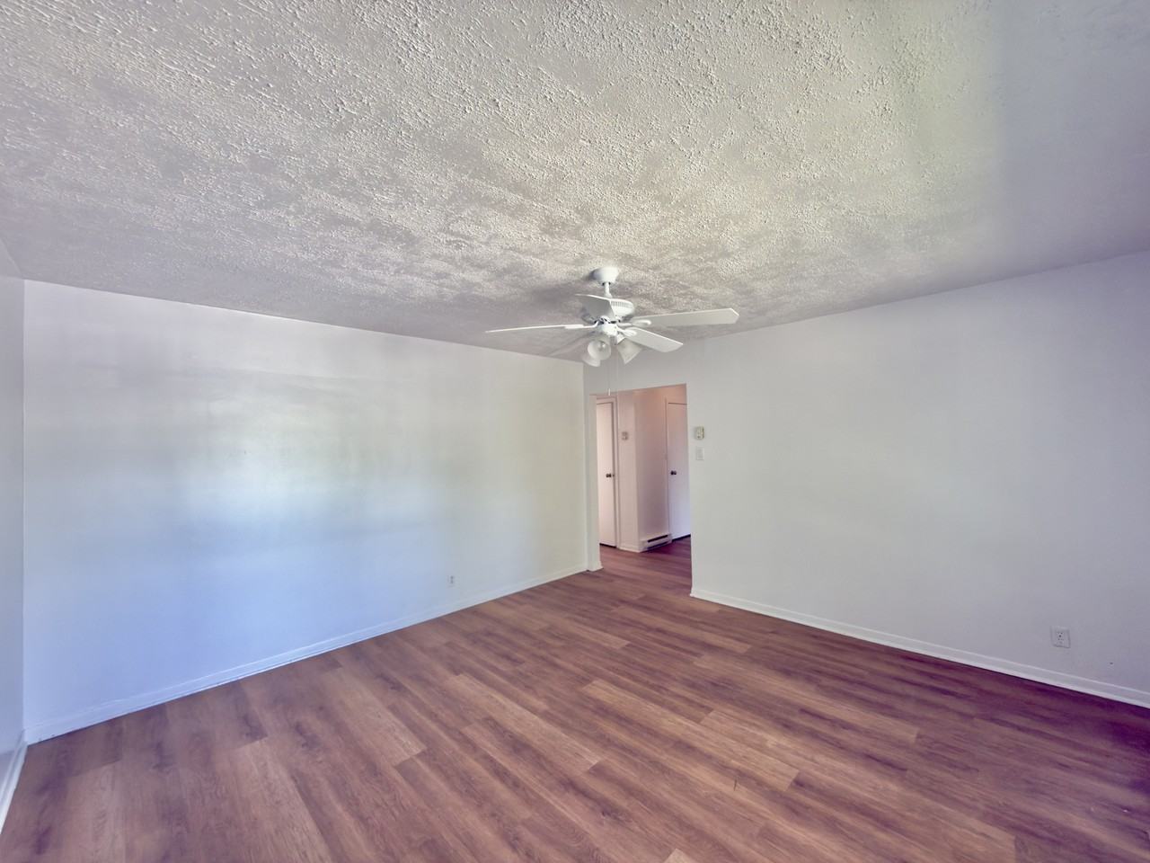 4976 Rue Bonny - Photo 7 of 28