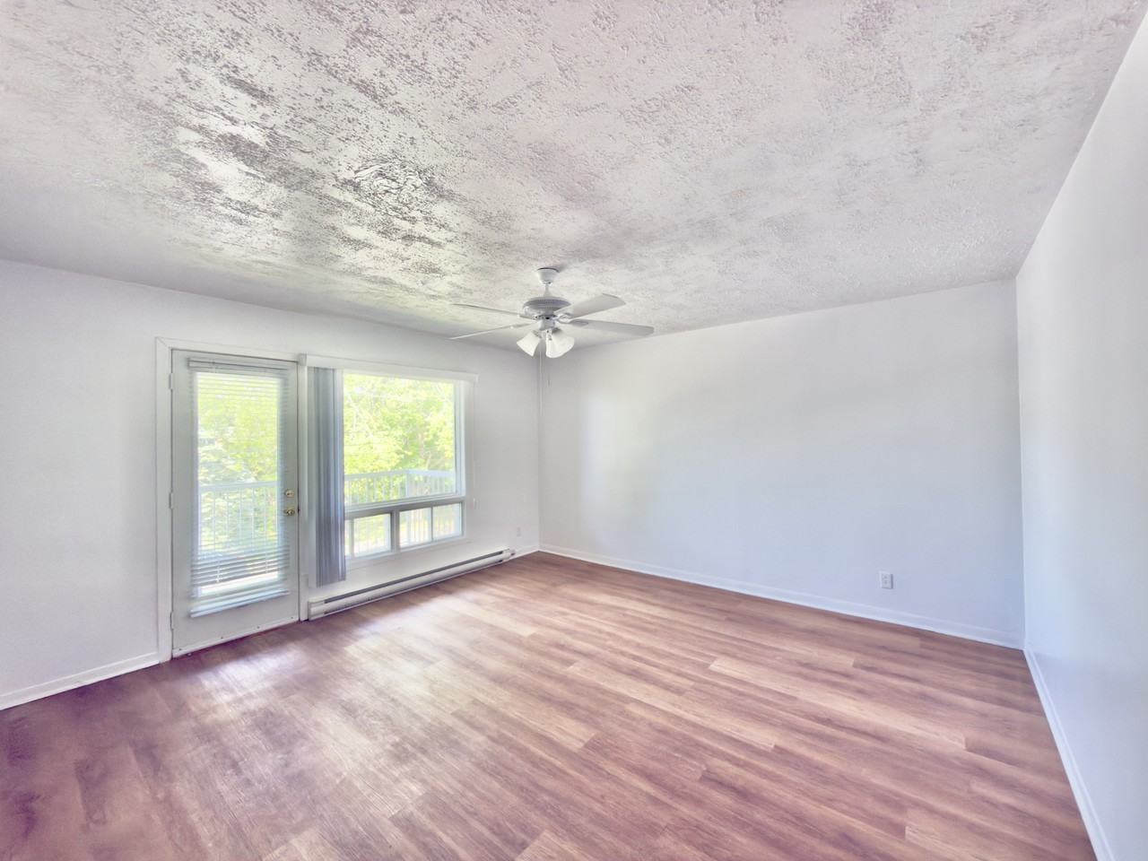 4976 Rue Bonny - Photo 5 of 28
