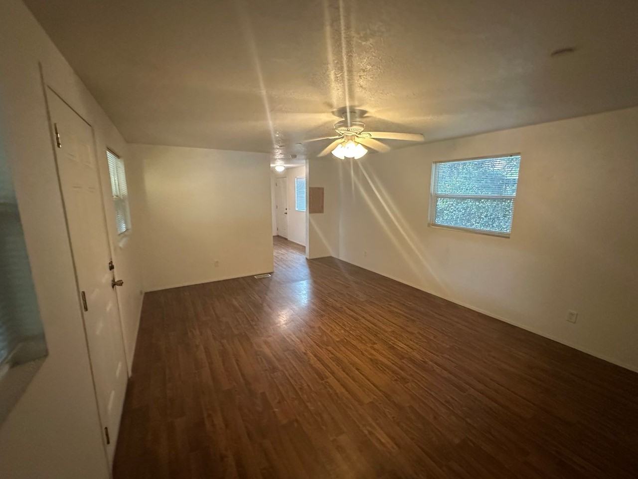 3959 Cartwright St - Photo 6 of 27