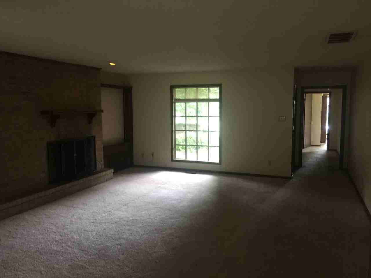 4802 South U - Photo 4 of 7