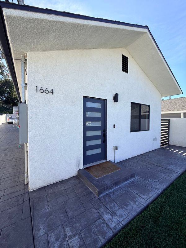 1664 Glen Ave - Photo 3 of 25