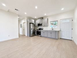 featured image of 10723 Rhodesia Ave