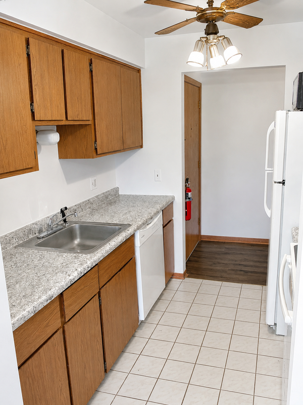 1632 E 13 Mile Rd - Photo 4 of 13