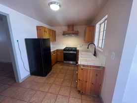 728 Glenoaks Blvd - Photo 1 of 1