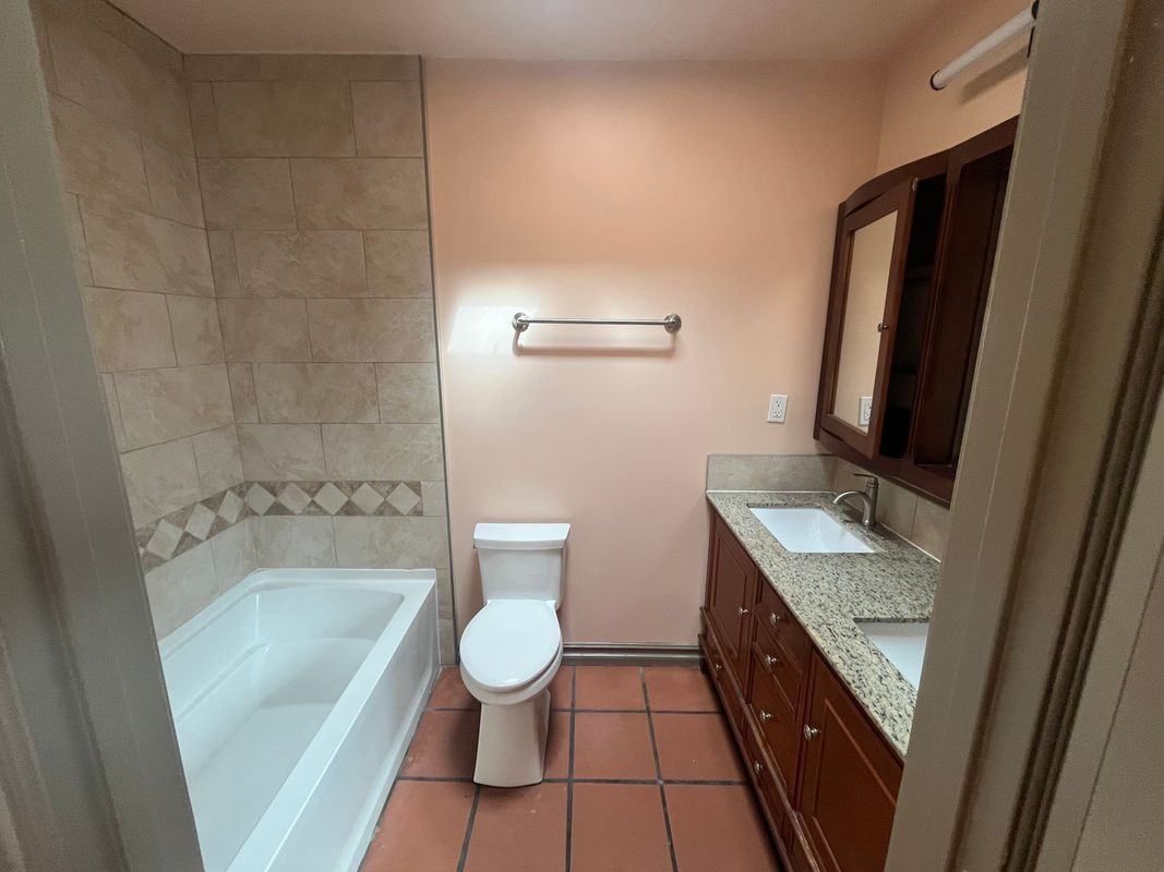 728 Glenoaks Blvd - Photo 6 of 9