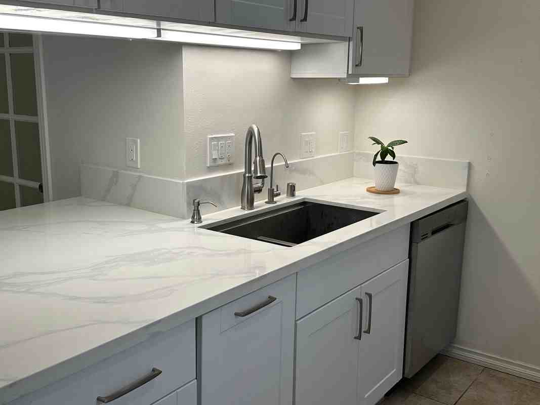 7777 W 91st St - Photo 7 of 32