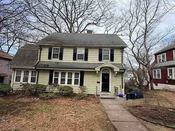 1634 Ella T Grasso Blvd - Photo 2 of 28