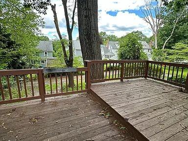 1634 Ella T Grasso Blvd - Photo 6 of 28