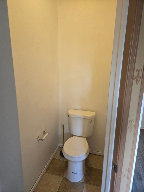 421 Steiner Dr - Photo 4 of 30