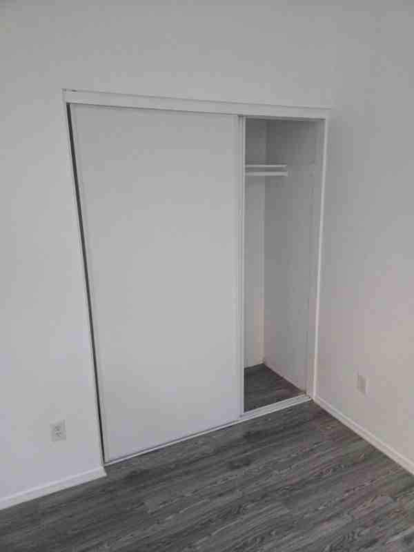 421 Steiner Dr - Photo 6 of 30