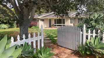 featured image of 3935 Foothill Rd Unit 1