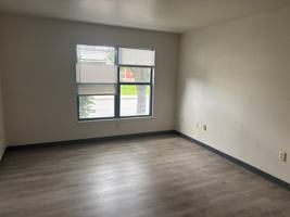 featured image of 1925 Westview Dr