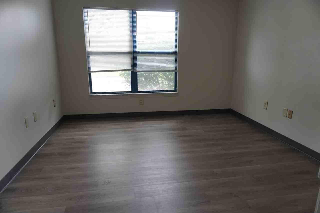 William Penn Commons - Photo 3 of 6