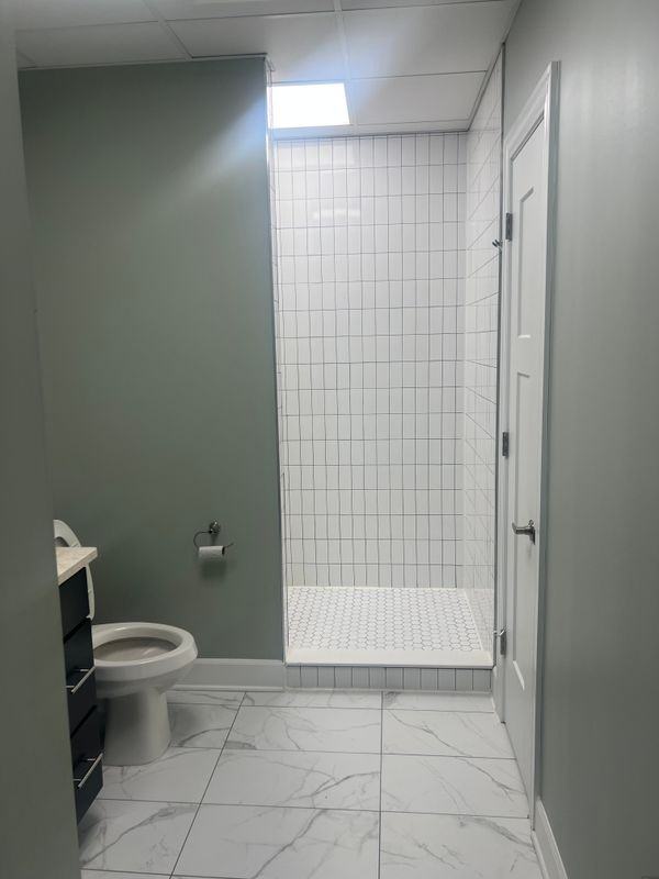 1377 Main St - Photo 3 of 6