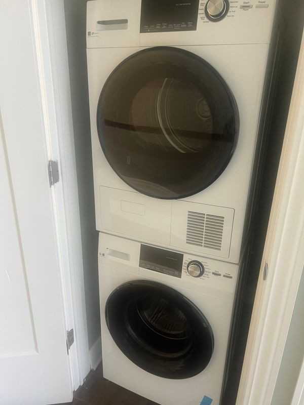 1377 Main St - Photo 6 of 6