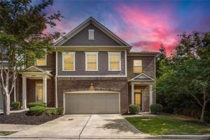 featured image of 3585 Ashcroft Dr Se