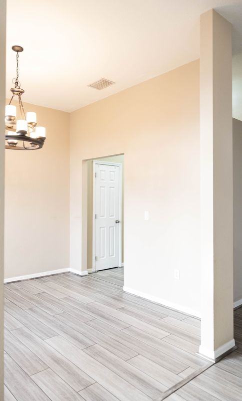 4213 Garden Blvd - Photo 4 of 23
