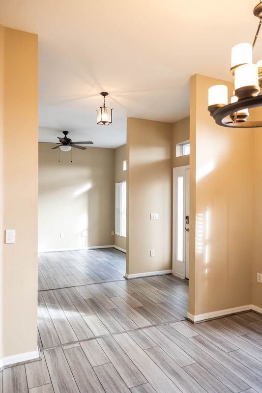 4213 Garden Blvd - Photo 5 of 23