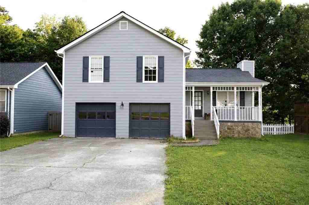 2301 Boone Pl - Photo 2 of 6