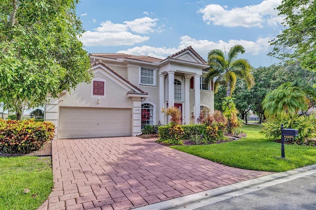 10290 Nw 60th Pl - Photo 4 of 35