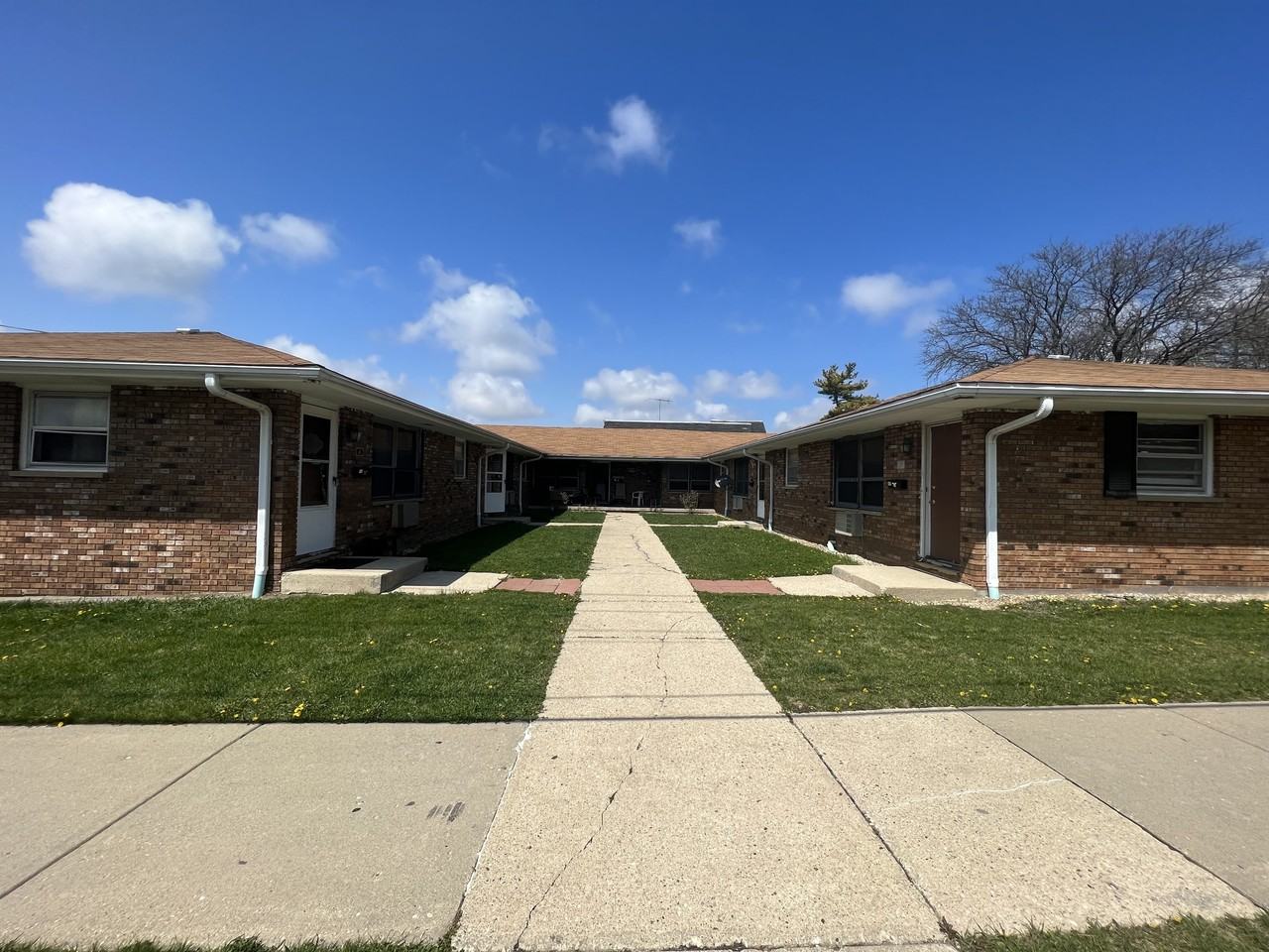 1724 Joppa Avenue - Photo 2 of 2