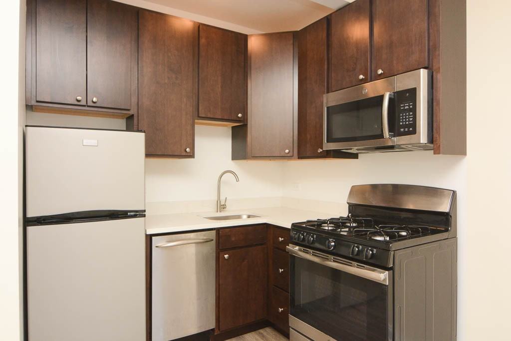 2936 W Palmer St #403 - Photo 3 of 18
