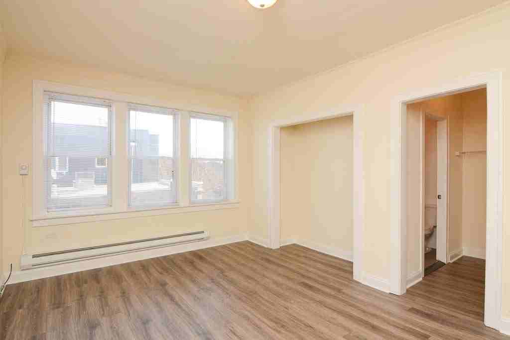 2936 W Palmer St #403 - Photo 7 of 18