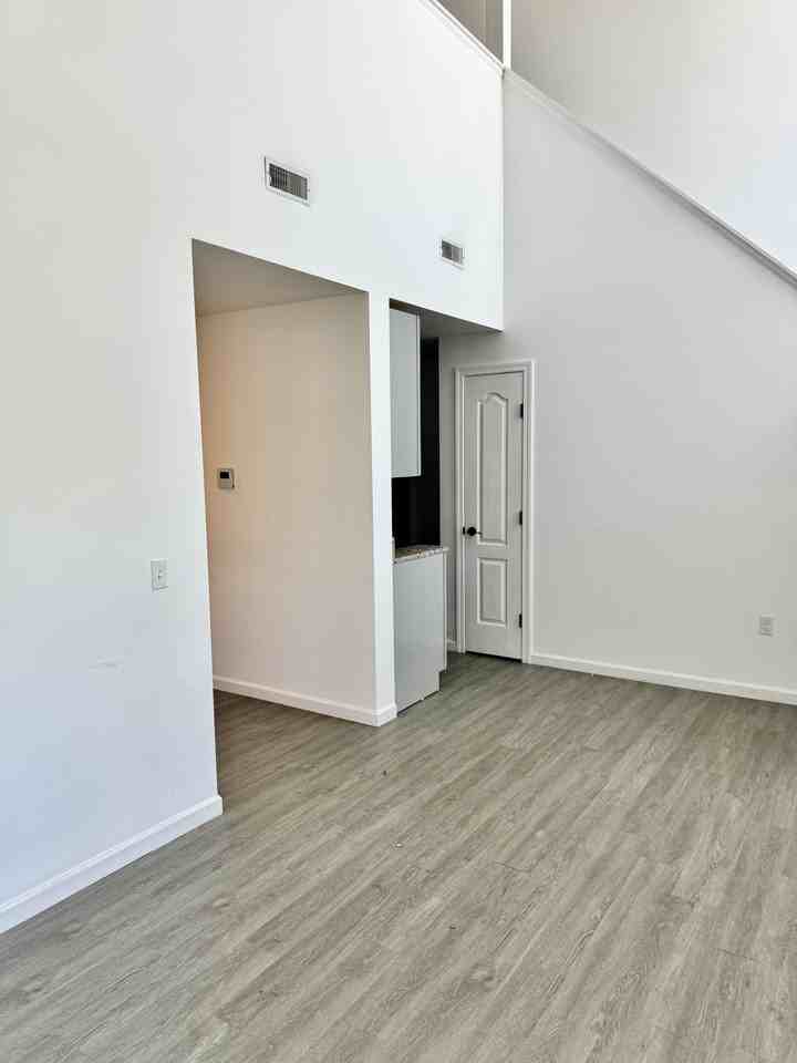 235 East St #120 - Photo 4 of 11