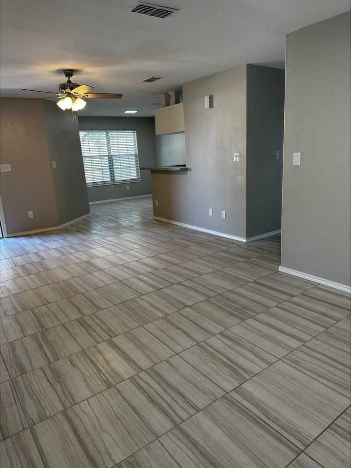 Redbud Place Apartments - Photo 5 of 50