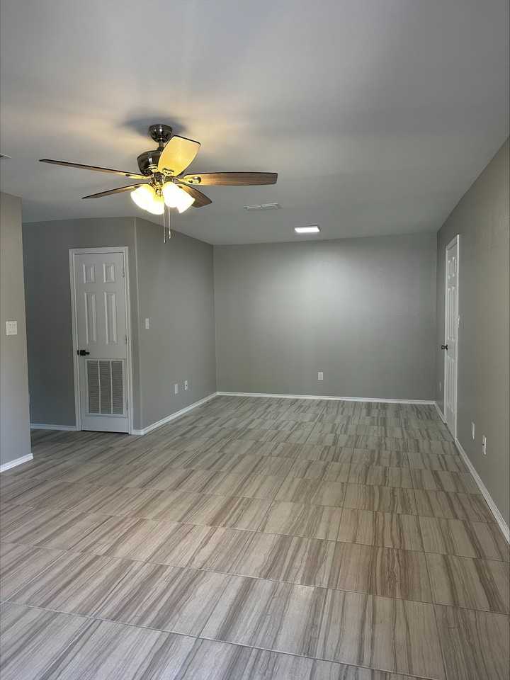 Redbud Place Apartments - Photo 6 of 50