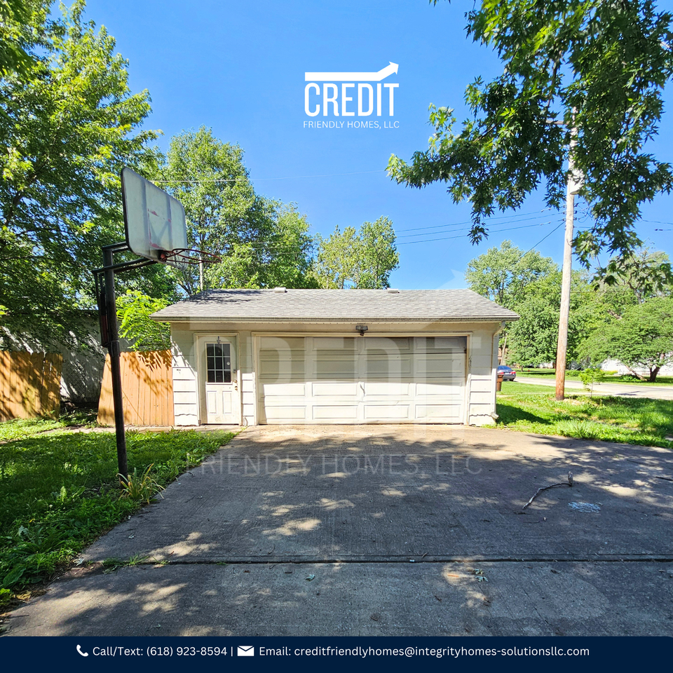 223 N Pine St #223NPINEST - Photo 3 of 10
