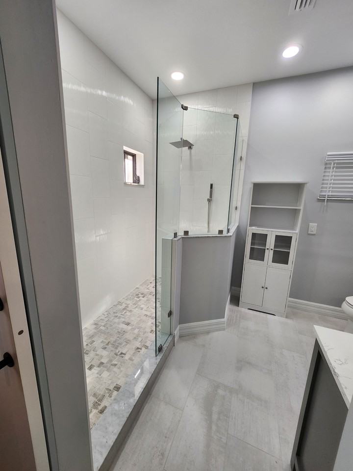 28041 Westbrook Dr - Photo 6 of 16