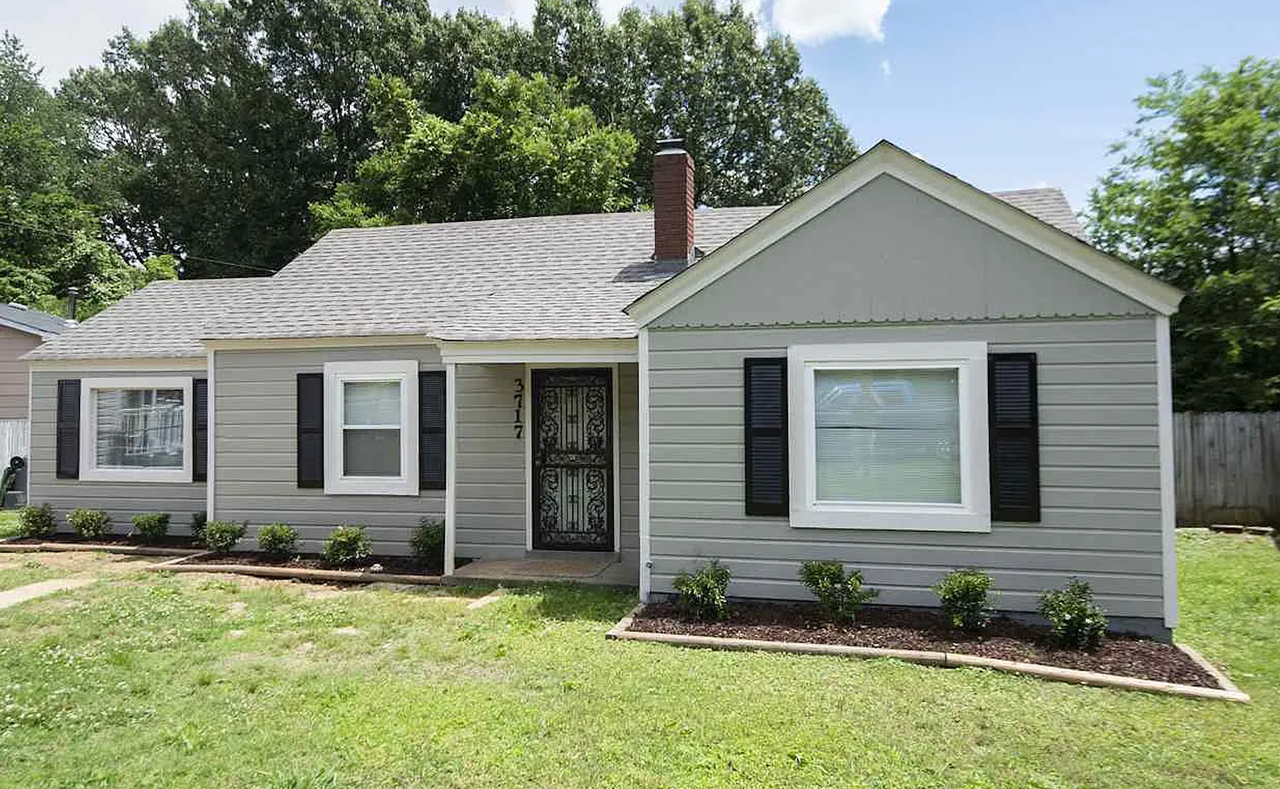 3717 Deerwood Cv