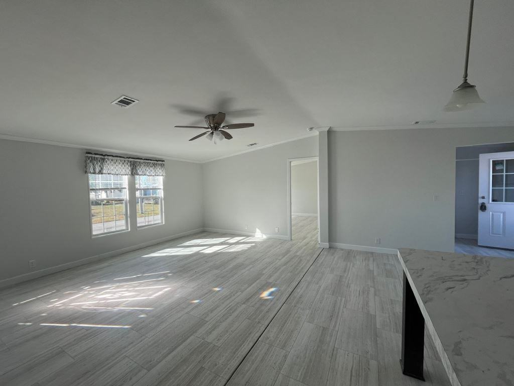 574 Leopard Ln #574 - Photo 5 of 37