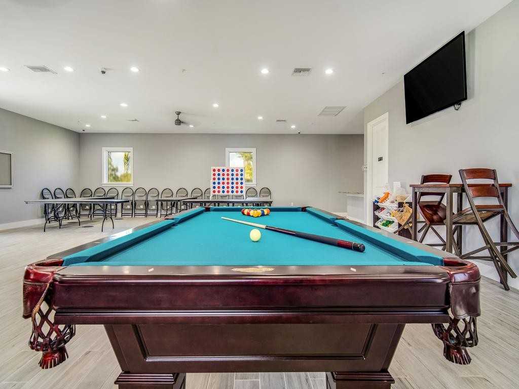 574 Leopard Ln #574 - Photo 7 of 37