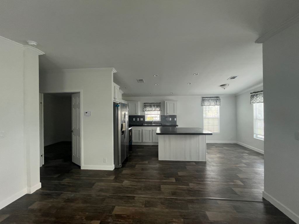 587 Leopard Ln #587 - Photo 3 of 37