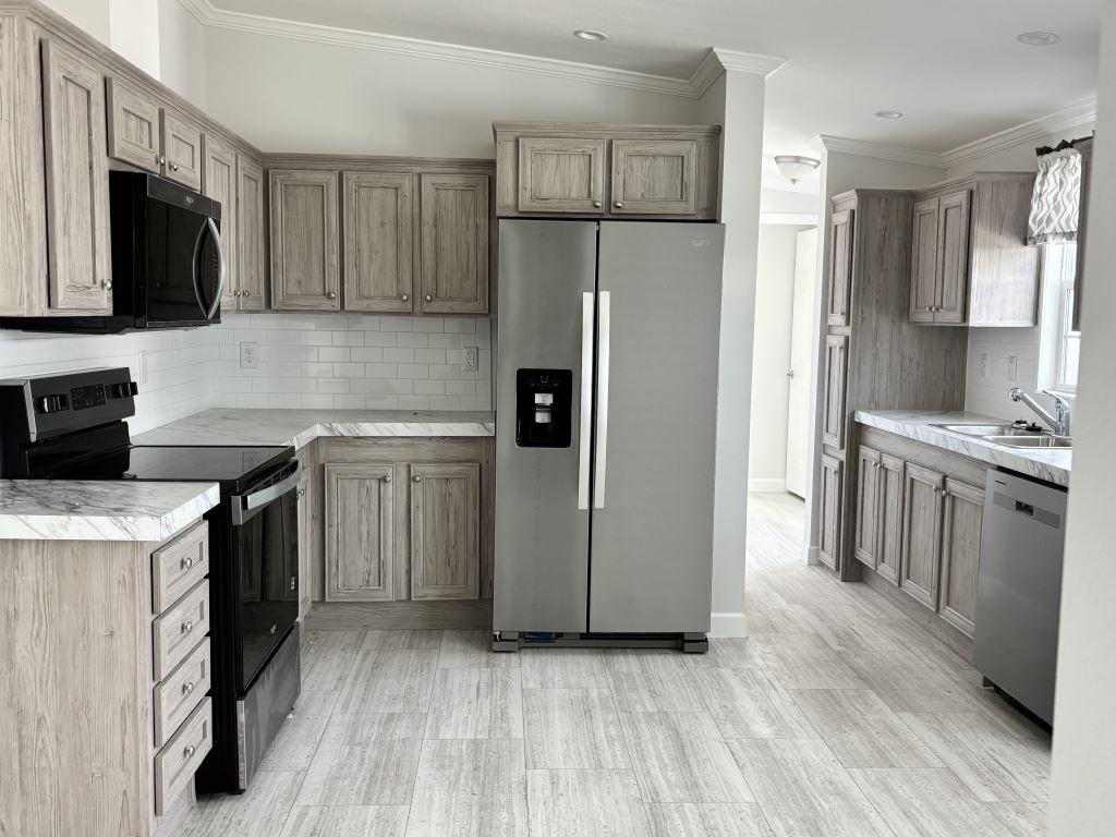 28 Nyborg Ave - Photo 2 of 25
