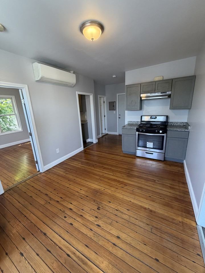 50 Tallman Street - Photo 2 of 6