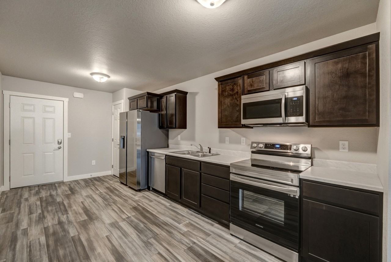 4823 5th Street - Photo 2 of 50